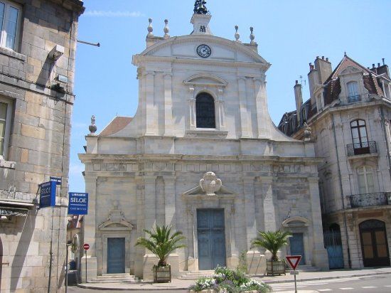 église Saint-Maurice