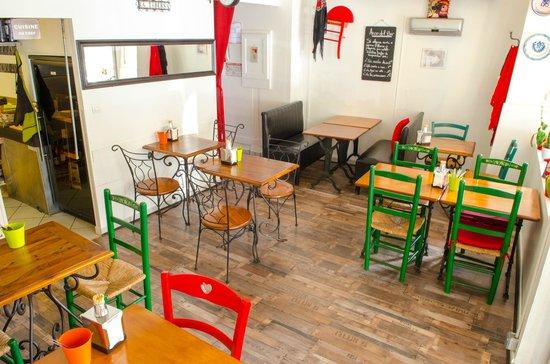 Le Cafe des Arcades By La Taberna