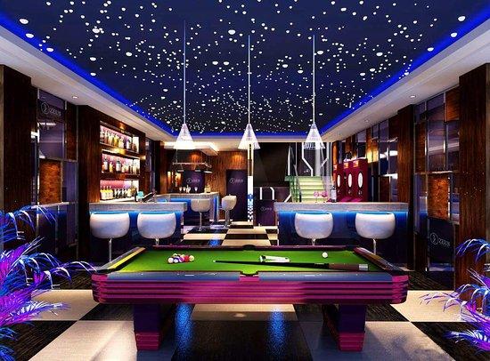 ZEUS Lounge and Restaurant