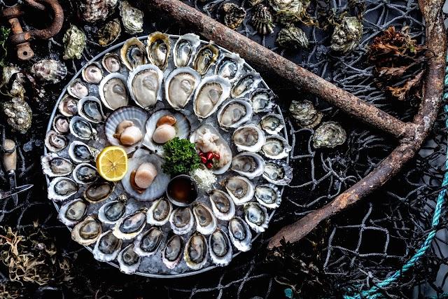 Fanny Bay Oyster Bar & Shellfish Market