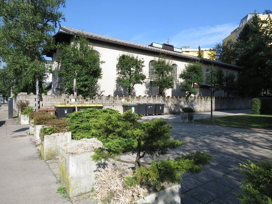 Župnijska cerkev Sv. Cirila in Metoda