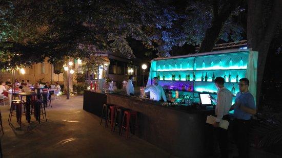 Luma Restaurant & Lounge