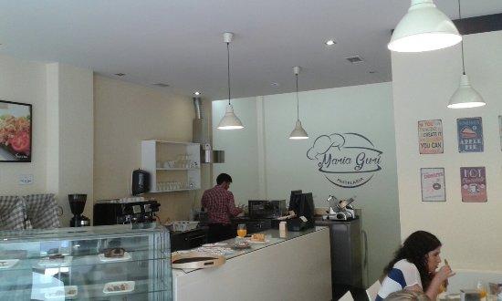 Maria Guri Pastelaria