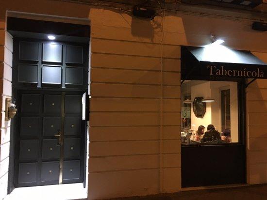 Tabernicola