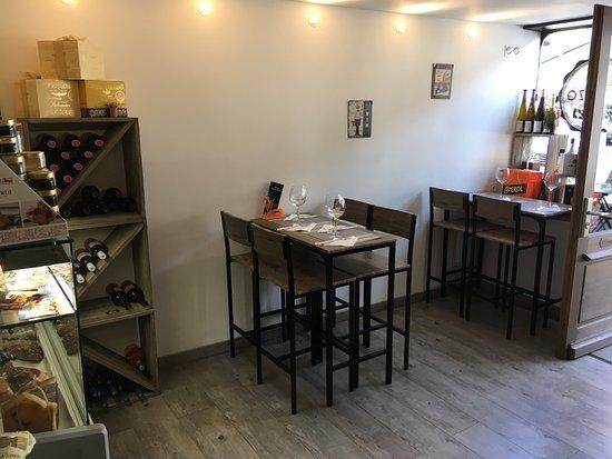 Arezzo Epicerie & Cafe