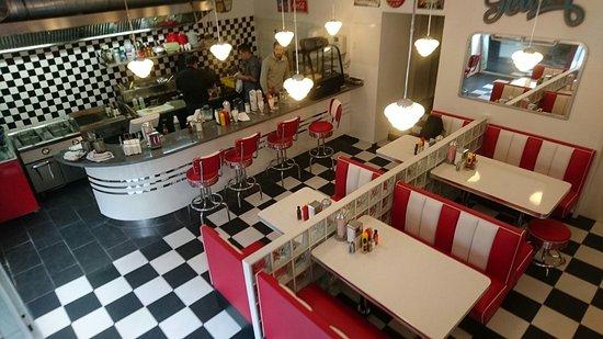 Teddy's American Diner