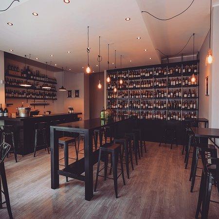 EPICUR - Wine Boutique & Bar
