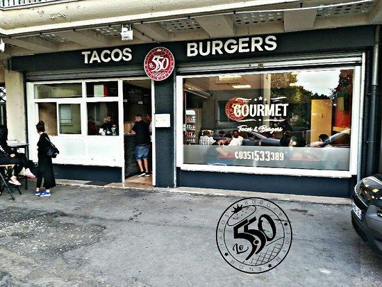 Le 5.50 Burger Tacos