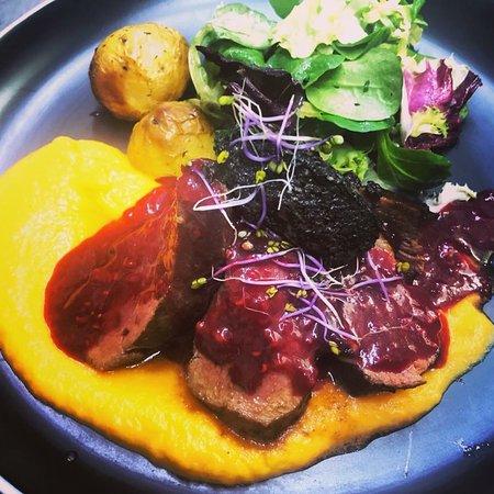 The Ideal Restaurant