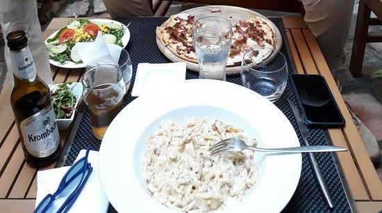 Cafe Foret Noire