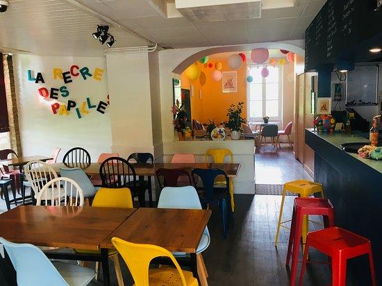 La Recre Des Papilles