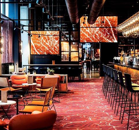 MOR Restaurant & Bar