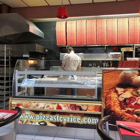 Pizza Saint Cyrice
