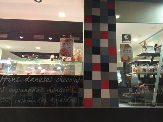 Pasteleria Roldan