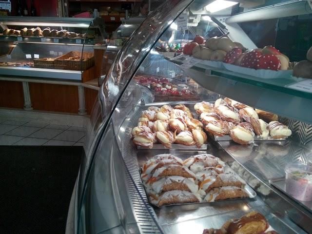 Konditorei Confiserie Caredda