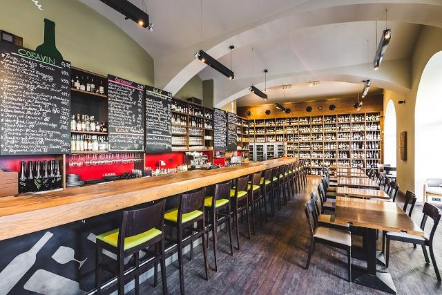 Vinograf wine bar