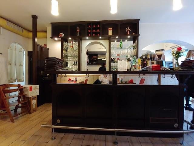 Hitomi Sushi Wok Noodle