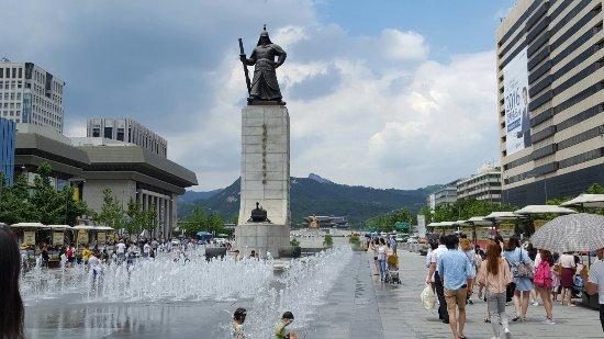 Place Gwanghwamun