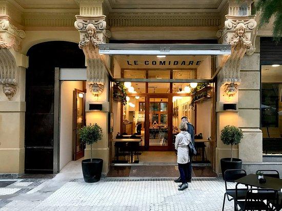 Le Comidare