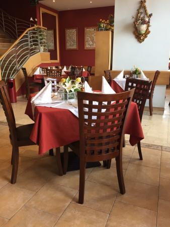 Luigi Di Mare Iberia