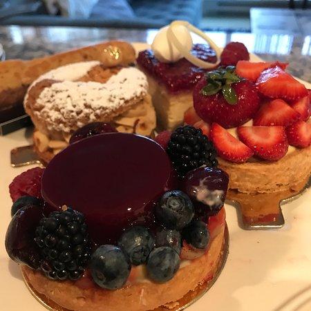 Thierry Chocolaterie Patisserie Cafe