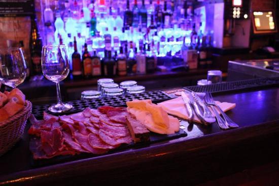 Earth'K Bar à tapas et cocktails