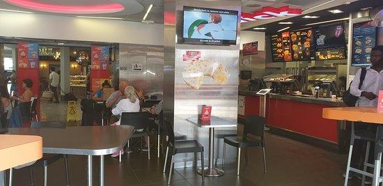 Quick Hamburger Restaurant