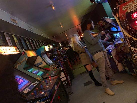 Two Bit's Retro Arcade