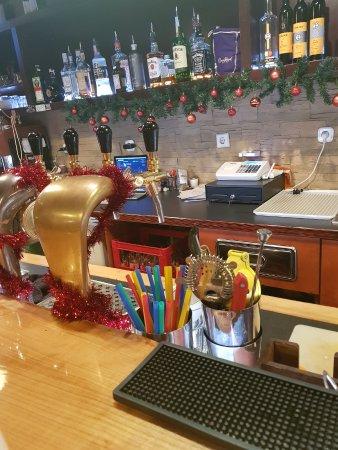 Edison Bar & Ink