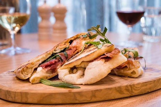 Florentine Restaurant & Bar