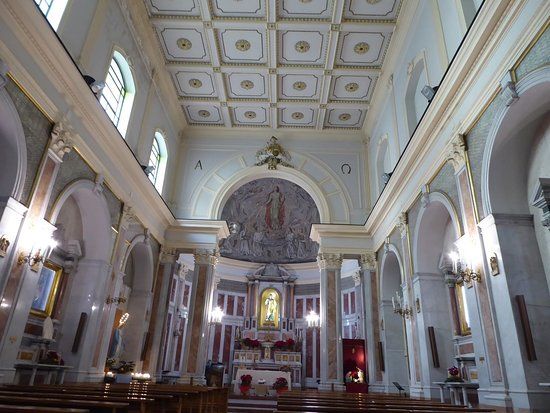 basilique Santa Lucia a Mare