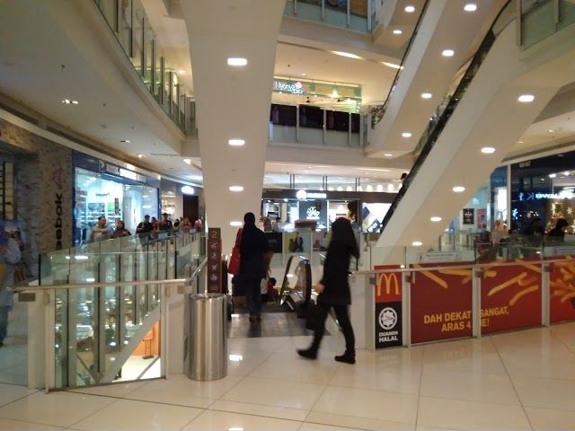 Centre commercial NU Sentral