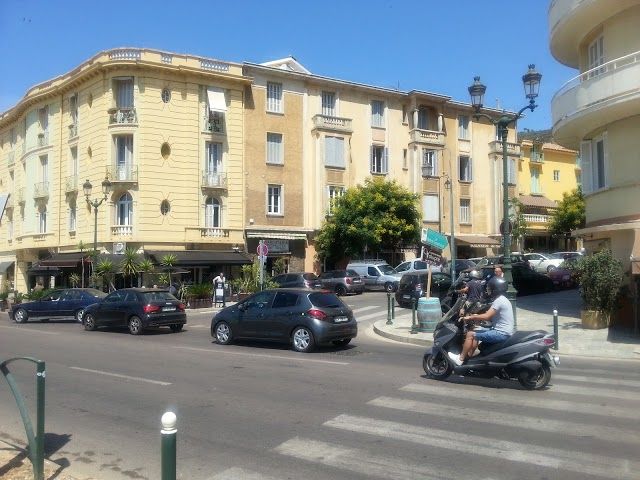 La Corbeille De Fruits