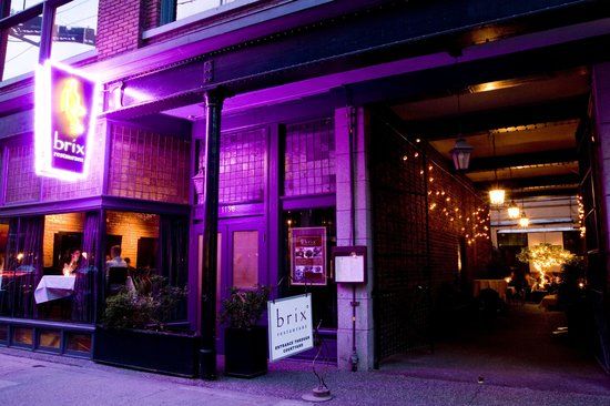 Brix & Mortar Restaurant