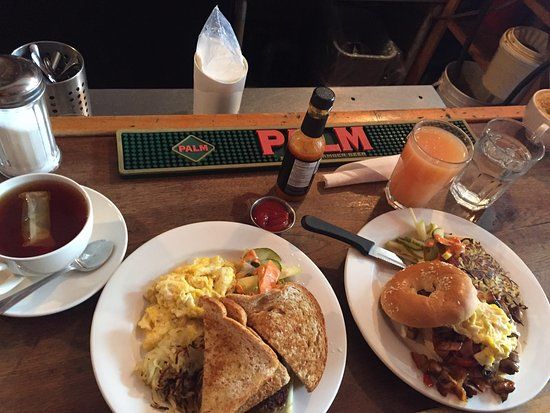 Petit Dejeuner