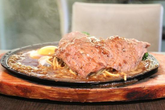 Corner 23 Restaurant