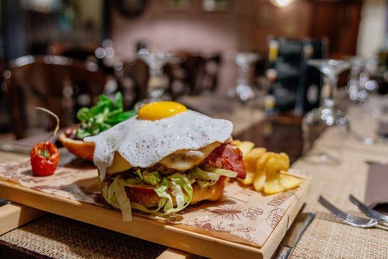 Santa Monica RistroPub