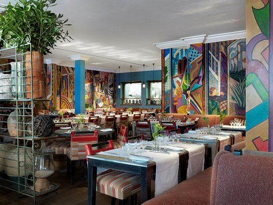 Oscar Restaurant & Bar