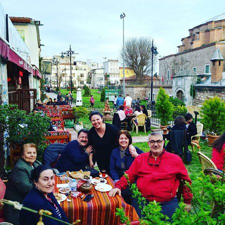 ayasofya asmaalti café et