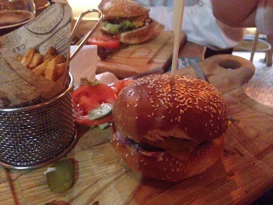 Cafe Bistro Vilacrosse