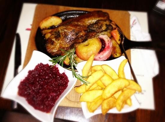 Street Restaurant & Club