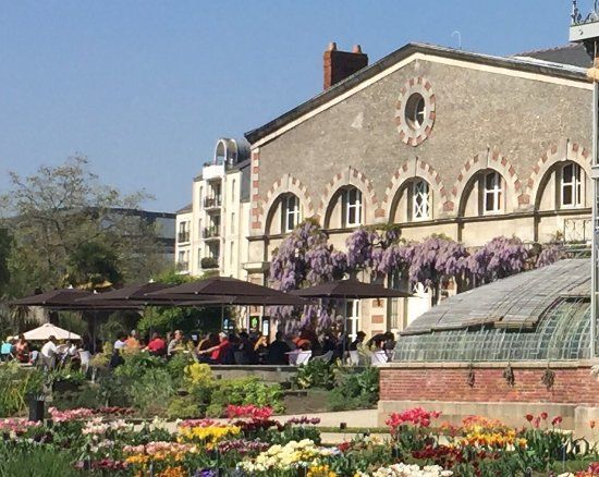 Cafe De L'Orangerie