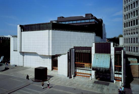 Centre culturel et Palais des Congrès de Cankarjev dom