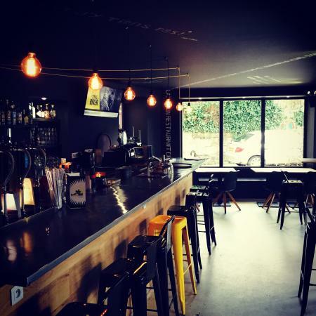 Un Singe En Hiver SAS