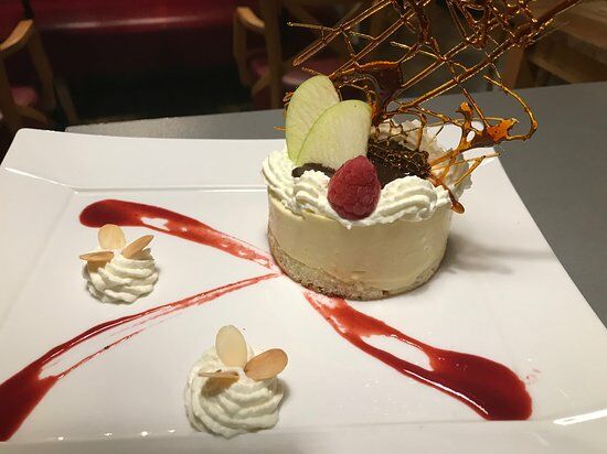 Le Bouche à Oreille