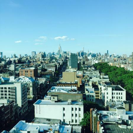 Rooftop 93 Bar & Lounge