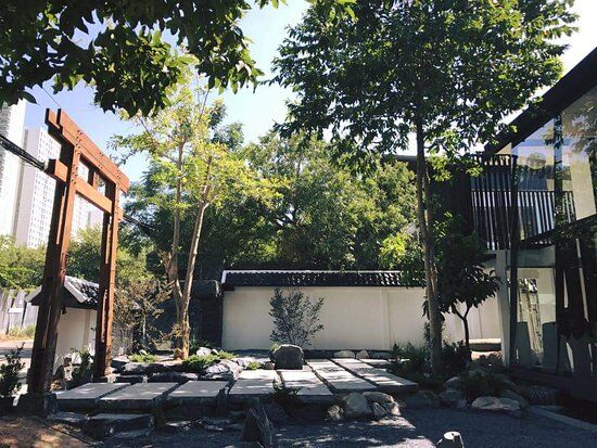 Ronin Japanese Restaurant